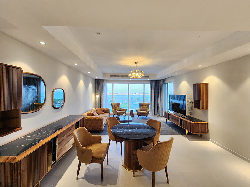 LUXURIOUS APARTMENT | WITH BALCONY | DIRECT SEA VIEW