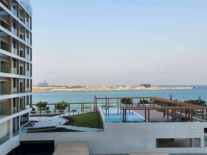 LUXURIOUS APARTMENT | WITH BALCONY | DIRECT SEA VIEW